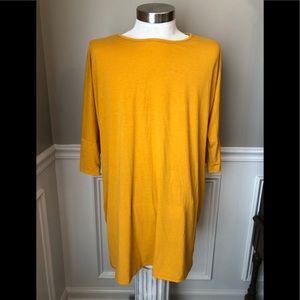 Ladies shop basic dress.